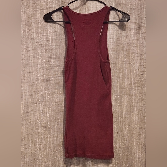 Hollister medium maroon tank with beading - Picture 2 of 2